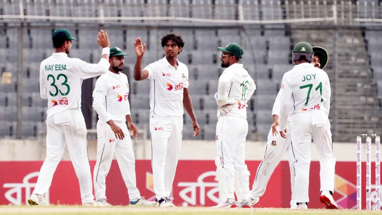 hasan-mahmud-wicket-vs-sa-20241022201012